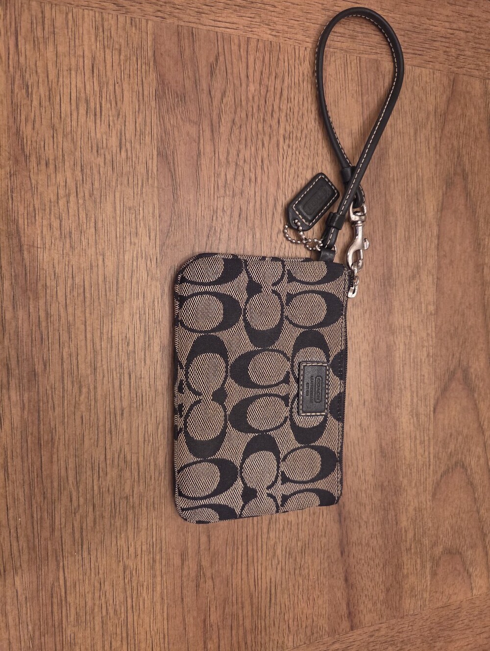 Coach Signature Canvas Wristlet In Black
